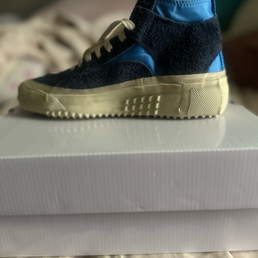 Brandblack Blue and Black Sneakers with Modern Design